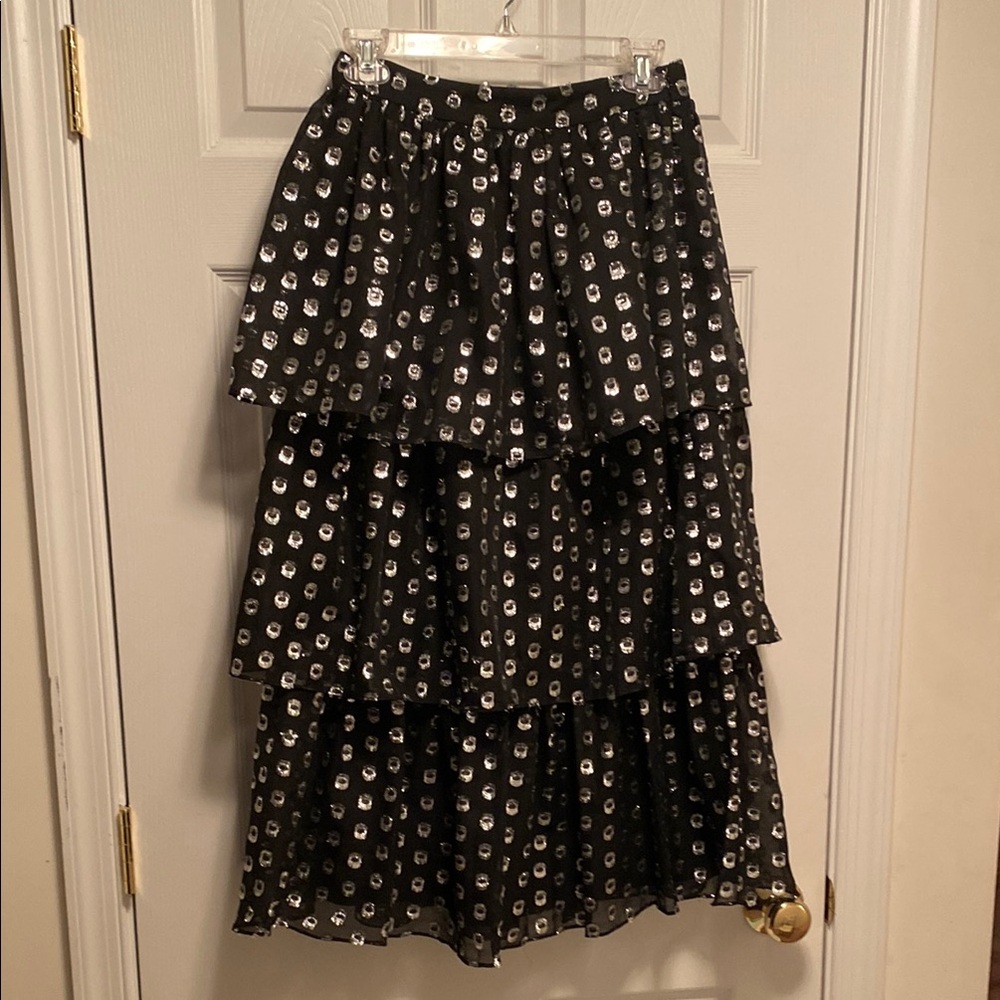 Brand New a loves a  Black and Silver Tiered Skirt…size S